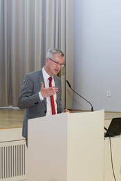 Prof. Dr. Günter M. Ziegler
